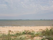 Азовское море рядом с Керченской переправой