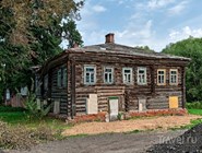 Деревянный дом на окраине Переславля