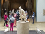 Статуя Купающейся Афродиты из коллекции Британского музея