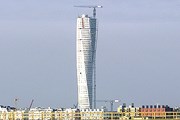 Небоскреб в Мальме, Швеция (190 м). Фото: thurquawex.photosight.ru