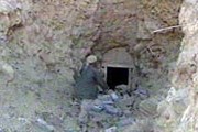 Пещеры Тора-Бора. // Lenta.ru/телеканал ТВ-6