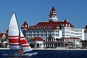 Walt Disney World Resort во Флориде // disneyvacationguide.com