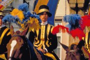 Фестиваль Ommegang - незабываемое зрелище // visitbelgium.com