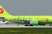 Самолет авиакомпании "Сибирь" // Airliners.net