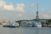 В 200 метрах от Химкинского водохранилища построят гостиницу. // mosday.ru