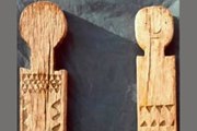 Музеи США вернули в Кению столбы. // MigNews.com