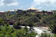 Утопающий в зелени Paradise Bay Resort // tripadvisor.es