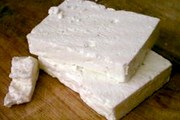 Настоящий сыр фета может быть только в Греции. // Wikipedia