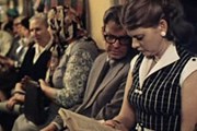 В московском метро будут повышать интерес к чтению. // Кадр из фильма "Москва слезам не верит"
