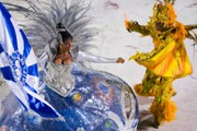Карнавал в Рио-де-Жанейро - самый веселый праздник в году. // GettyImages