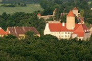 Замок Вевержи ждет туристов. // let-balonem.cz