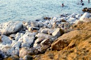 Уровень Мертвого моря - все ниже и ниже. // Travel.ru