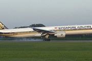 Самолет авиакомпании Singapore Airlines // Airliners.net
