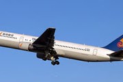 Самолет авиакомпании Hainan Airlines // Airliners.net
