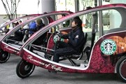 В Стокгольме появились велотакси. // ecocab.se