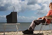 Для полноценного отдыха необходим телевизор. // GettiImages