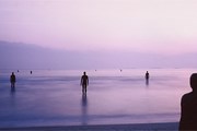 Ливерпуль. Работа Энтони Гормли "Другое место" // antonygormley.com