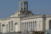 Старый терминал аэропорта Тбилиси // tbilisiairport.com