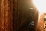 Тоннель был единственным «мостиком», соединявшим воюющий город с остальным миром. // Wikipedia