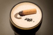 Искать кофейни для некурящих стало проще. // GettyImages