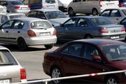 Одна из площадок для парковки в Таллине // postimees.ee