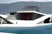 Строительство театра обошлось в $835 млн. // oslooperahouse.com