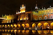 Вход в подземелье будет в галерее Сукенниц. // discovereurope.esn.pl