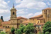Монастырь Санто-Доминго-де-Силос - одна из остановок на маршруте. // caminodelalengua.com