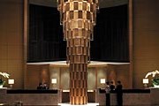 Лобби отеля // shangri-la.com