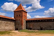 Лидский замок ожидает реставрация. // ggpht.com