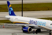 Самолет авиакомпании "Авианова" // Roberto Сollazo, JetPhotos.Net