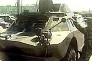 Бронированная разведывательно-дозорная машина на улицах Санкт-Петербурга // 5-tv.ru