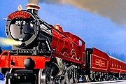 Хогвартс-экспресс курсирует по Франции. // grafftrains.com