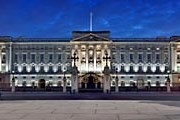 Раз в год королевский дворец открывают для публики. // Felipe Rodriguez Fernandez