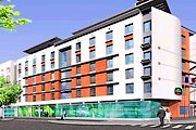 Отель находится недалеко от центра города. // marriott.com
