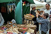 На ярмарке можно будет приобрести сувениры. // jarmarkjagiellonski.pl