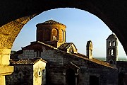 Туристы выбирают отдых в Албании. // nationalgeographic.com