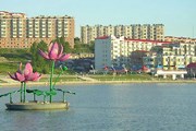 Суйфэньхэ посещает множество туристов из России. // Комсомольская правда