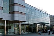 Гостиница соединена с аэропортом крытым переходом. // uraltrubprom.ru