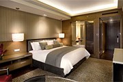 Номер в Asiana Saigon // ichotelsgroup.com