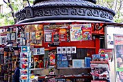 Туристы смогут получить информацию в газетных киосках. // picassina.blogspot.com