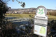 Национальный фонд Великобритании помечает тропы своими табличками. // National Trust / Mike Collins