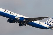 Самолет авиакомпании United Airlines // Airliners.net