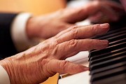 На улицах Гданьска зазвучит Шопен. // yale.edu