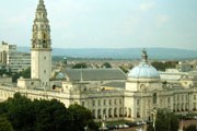 Кардифф - исторический, торговый и культурный центр страны. // Wikipedia