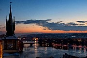 Туристы смогут совершить ночную экскурсию по городу. // pixdaus.com