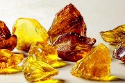 В музее представлены камни и изделия из янтаря. // bestgold.ru