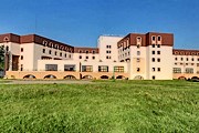 Отель расположен недалеко от исторического центра. // parkinn.com