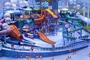 Water Cube предлагает 13 захватывающих водных аттракционов. // CNN