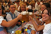 Октоберфест в Дублине пройдет уже в третий раз. // oktoberfest-dublin.com